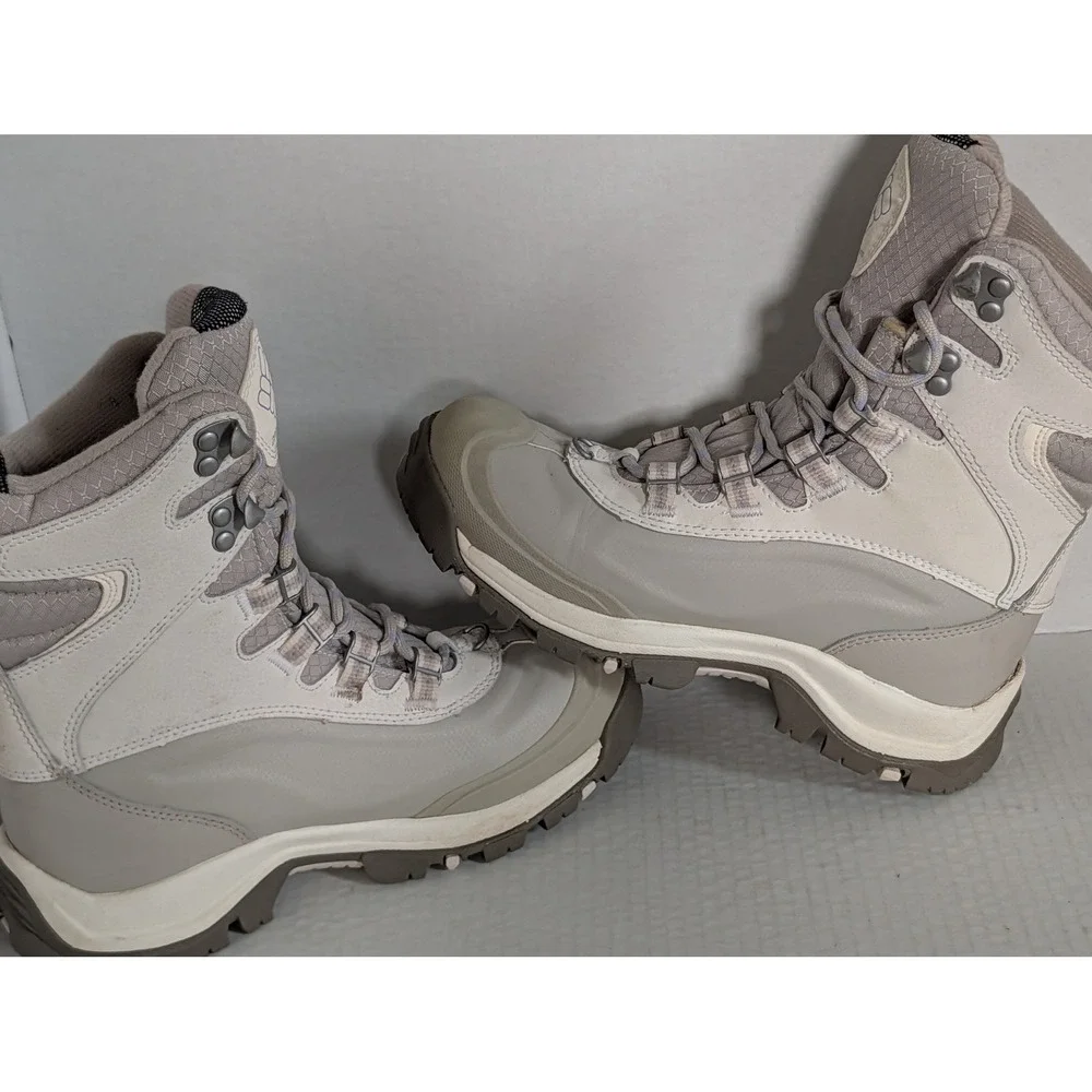 Columbia Bugaboot Plus III Women's Size 6 Waterproof Winter Boots Omni-Heat